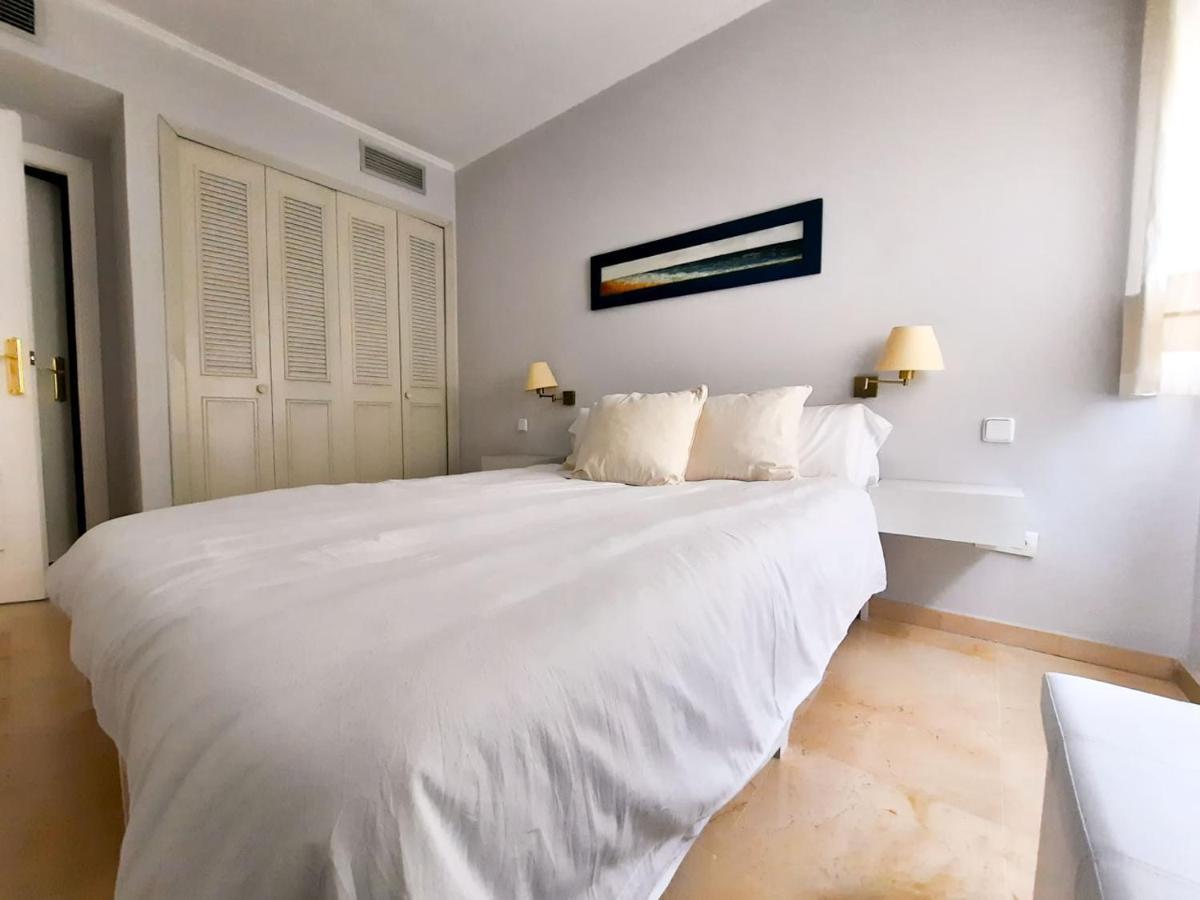 Apartamento Torre Triana, Parking Free Gratis! Sevilla