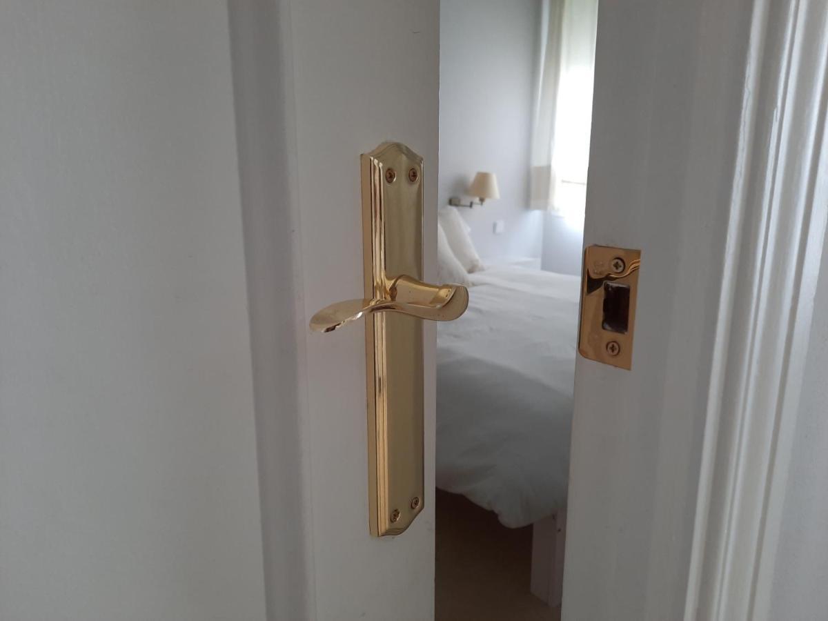 Apartamento Torre Triana, Parking Free Gratis!